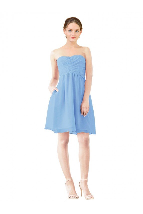 Affordable Short Knee Length Chiffon Cocktail Bridesmaid Dress with Twisted Strapless Sweetheart Neckline UK