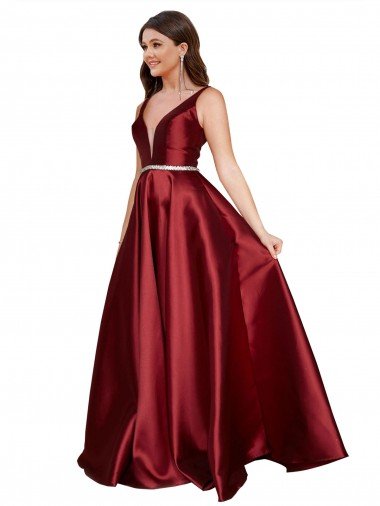 Affordable Sleeveless Deep V-Neck A-Line Formal Satin Bridesmaid Dress / Prom Dress with Pockets UK